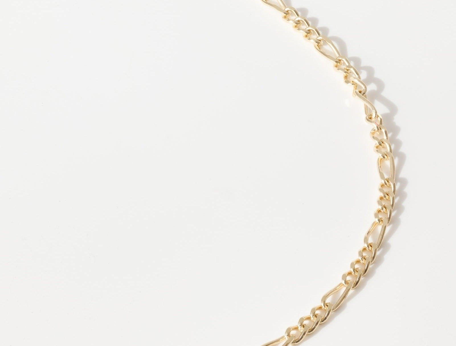 Picture of Luna Rae Solid 9k Gold Figaro Chain