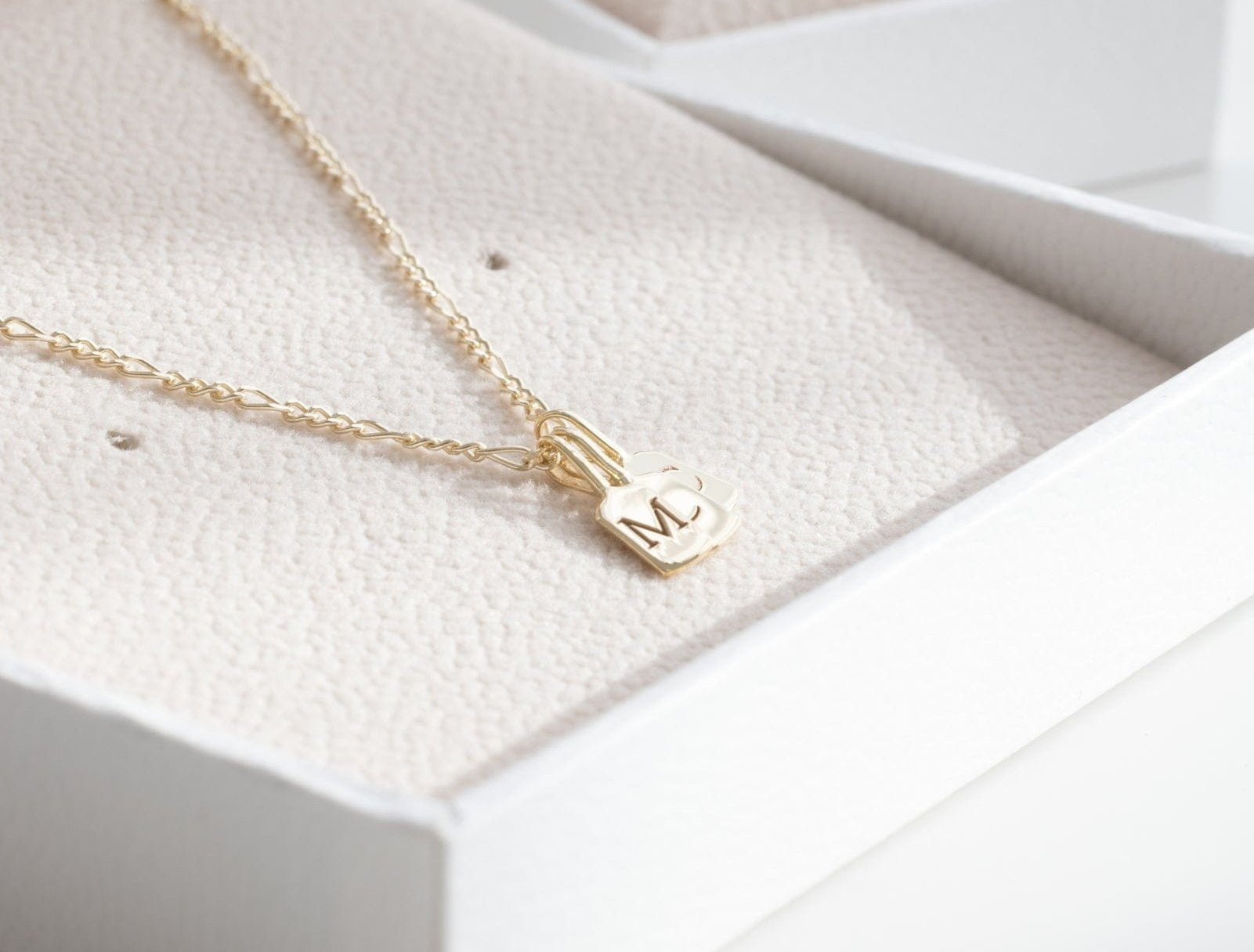 Picture of Luna Rae Solid 9k Gold Figaro Chain