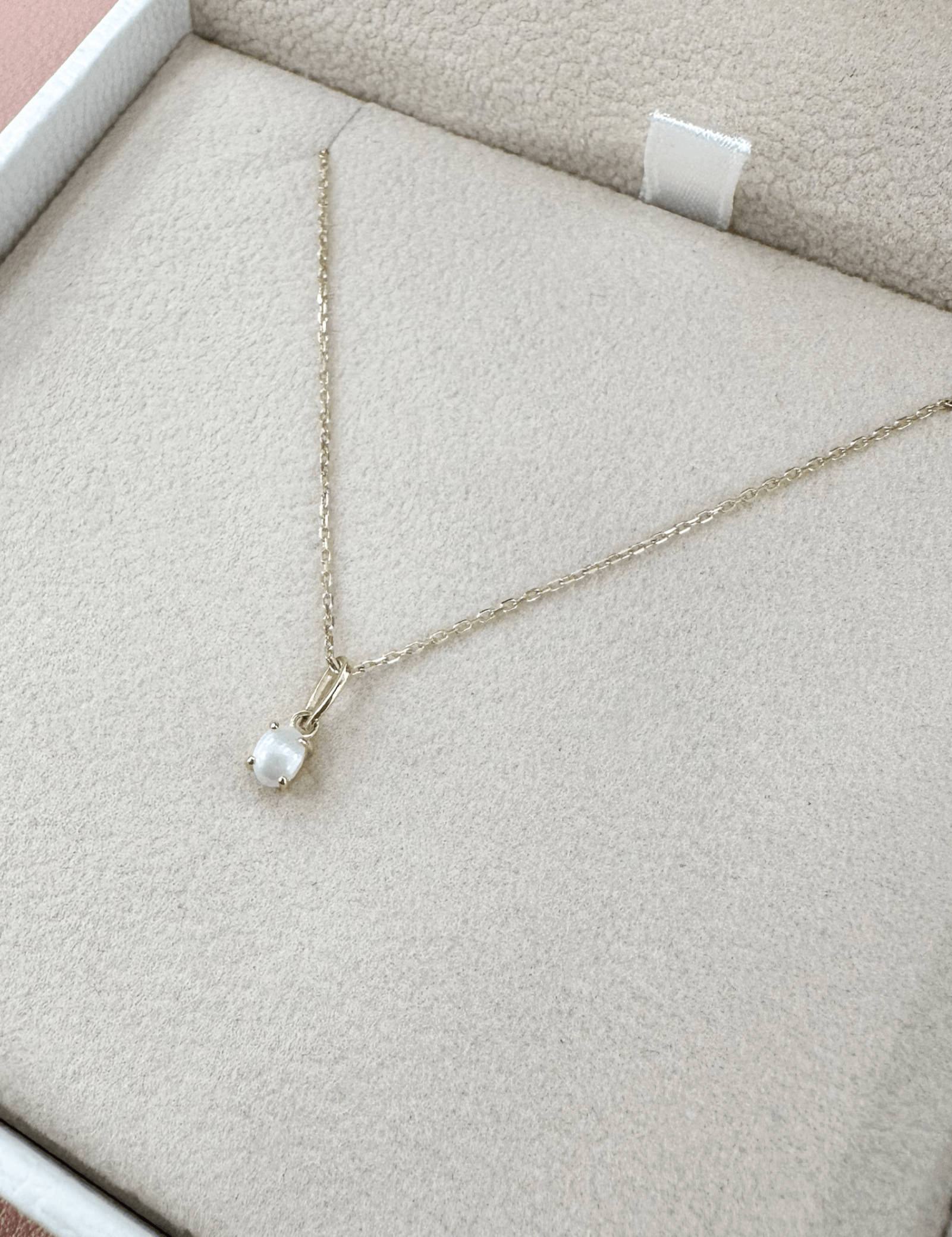 Picture of Luna Rae Solid 9k Gold Pearl Necklace